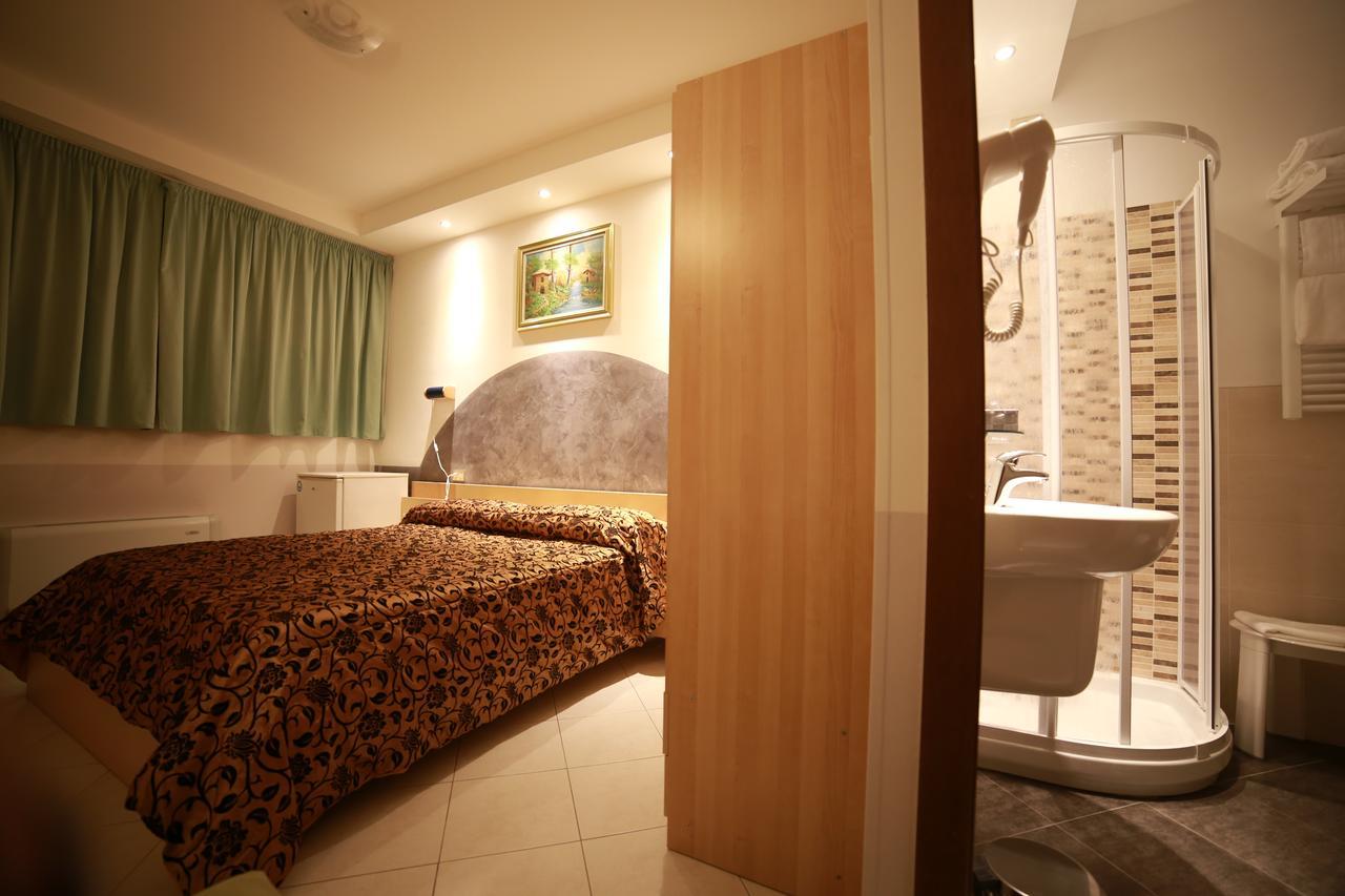 Polesella Hotel I Laghetti מראה חיצוני תמונה
