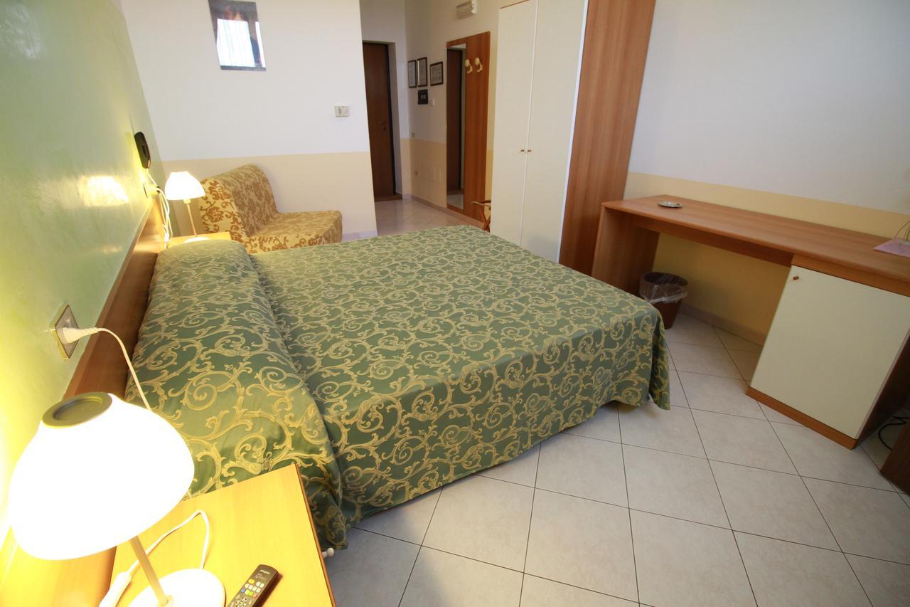 Polesella Hotel I Laghetti מראה חיצוני תמונה